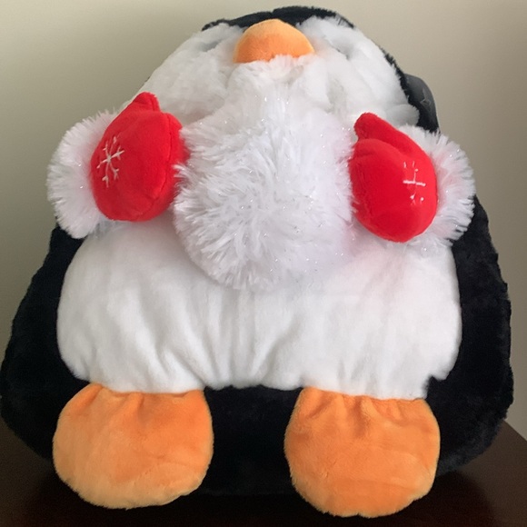 Large stuffed animal Penguin holiday NEW with tag - Picture 4 of 8